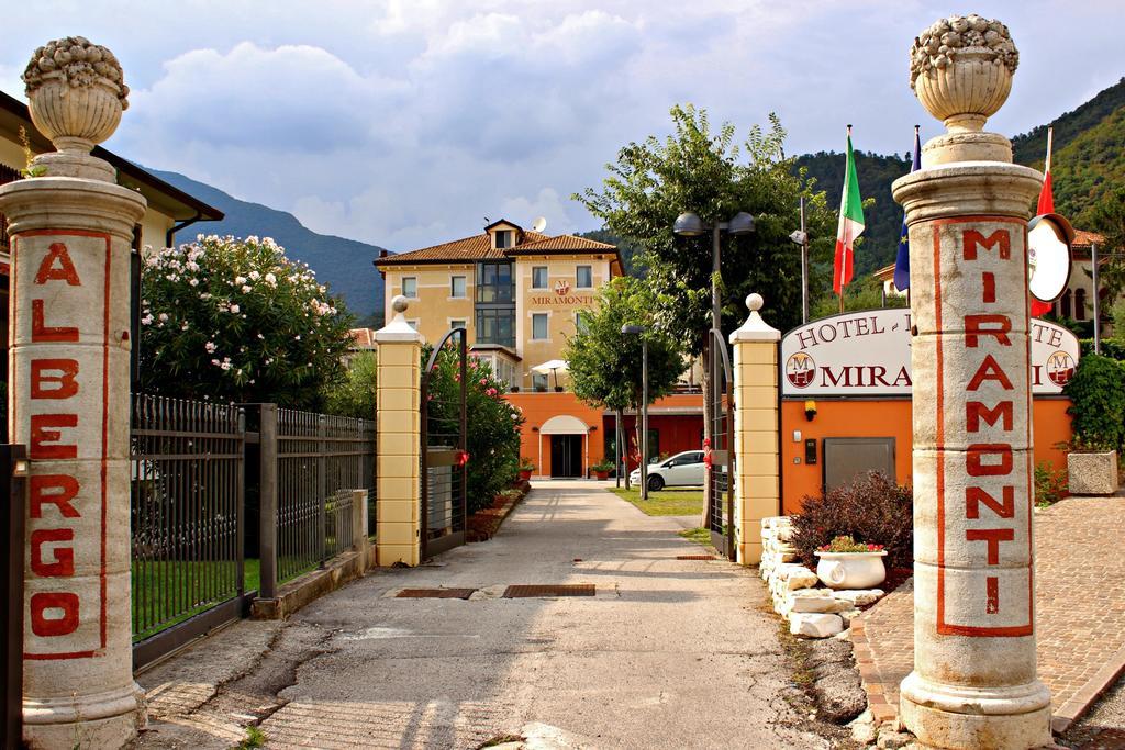 Hotel Miramonti Enoteca Pove del Grappa Extérieur photo