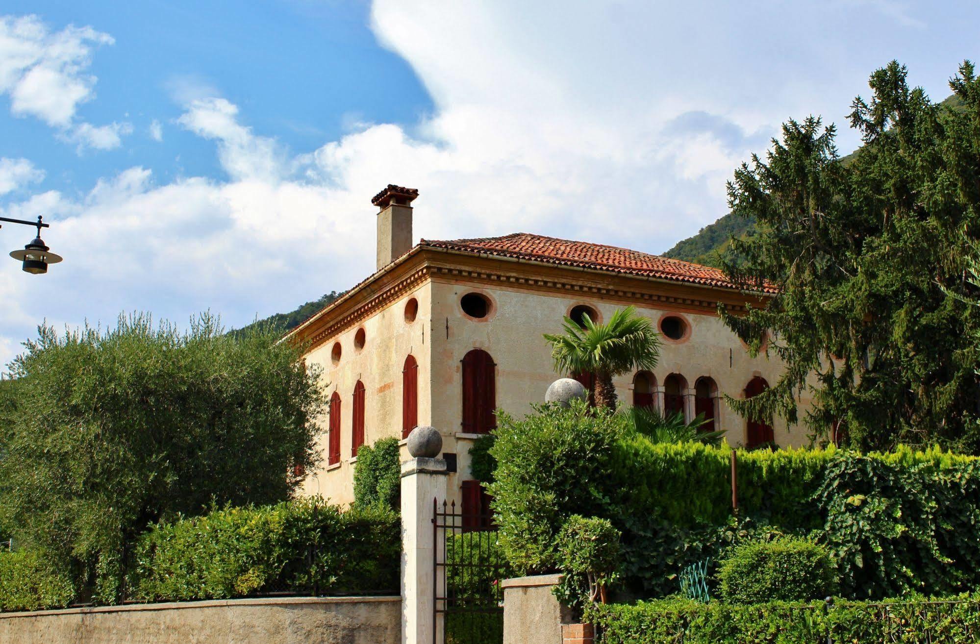 Hotel Miramonti Enoteca Pove del Grappa Extérieur photo