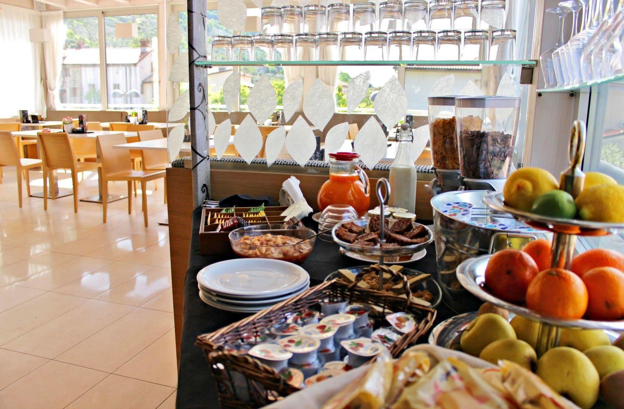 Hotel Miramonti Enoteca Pove del Grappa Extérieur photo
